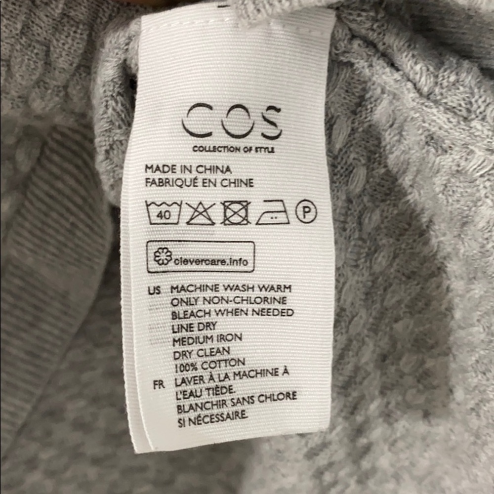 Sweater - Picture 6 of 9